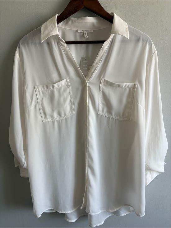 Maurices Tops - NWT Maurices White Button Front Blouse XL Roll Tab Sleeve Career Top